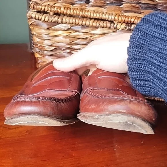 Classic Brown Leather Loafers - Picture 8 of 8